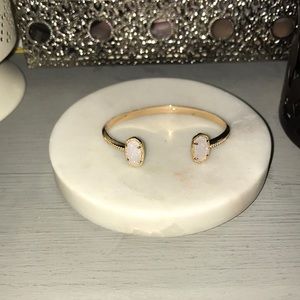•Kendra Scott Bracelet•